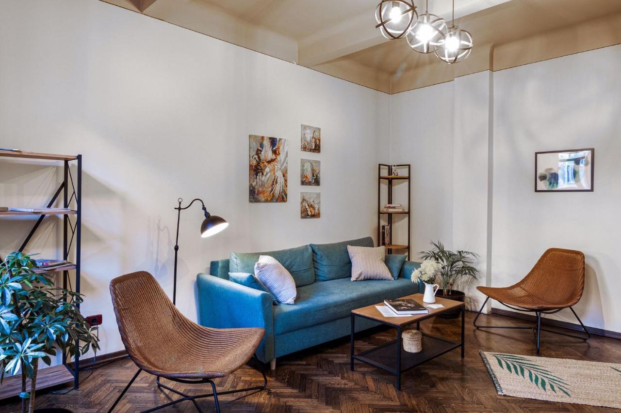 Sweet Dreams Suites Piata Romana Bukarest Exteriör bild