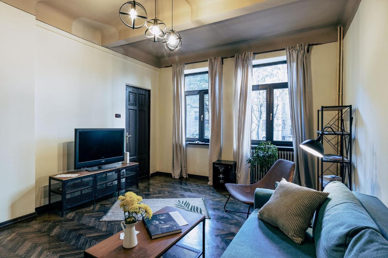 Sweet Dreams Suites Piata Romana Bukarest Exteriör bild